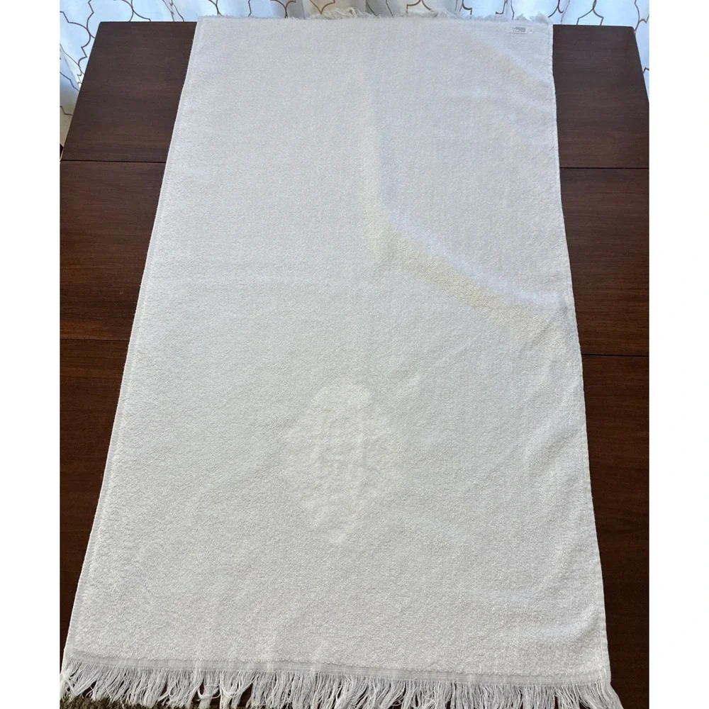 VTG Set Of 2 White W/ Gold  